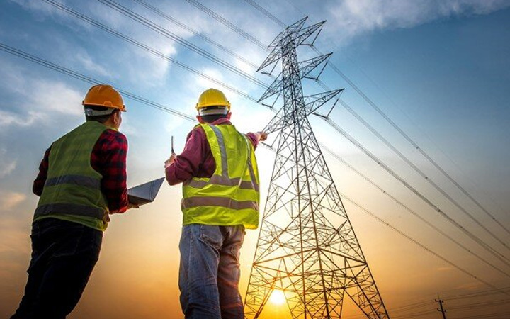 تحصیل مهندسی برق در چین